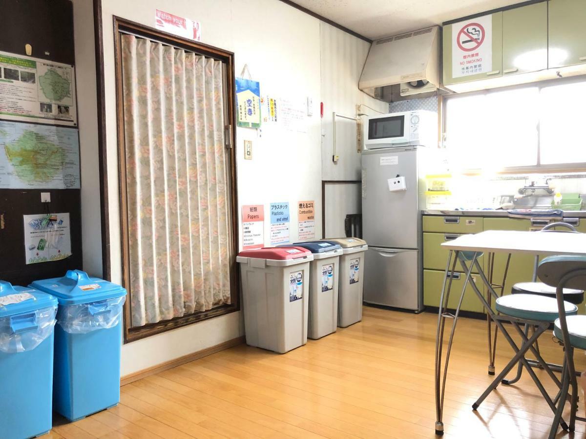 Minshuku Kaisei 1 Hostel Yakushima  Buitenkant foto